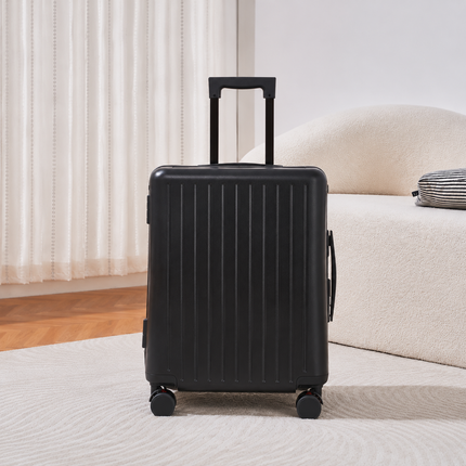 Mova Luxe Child Seat Suitcase